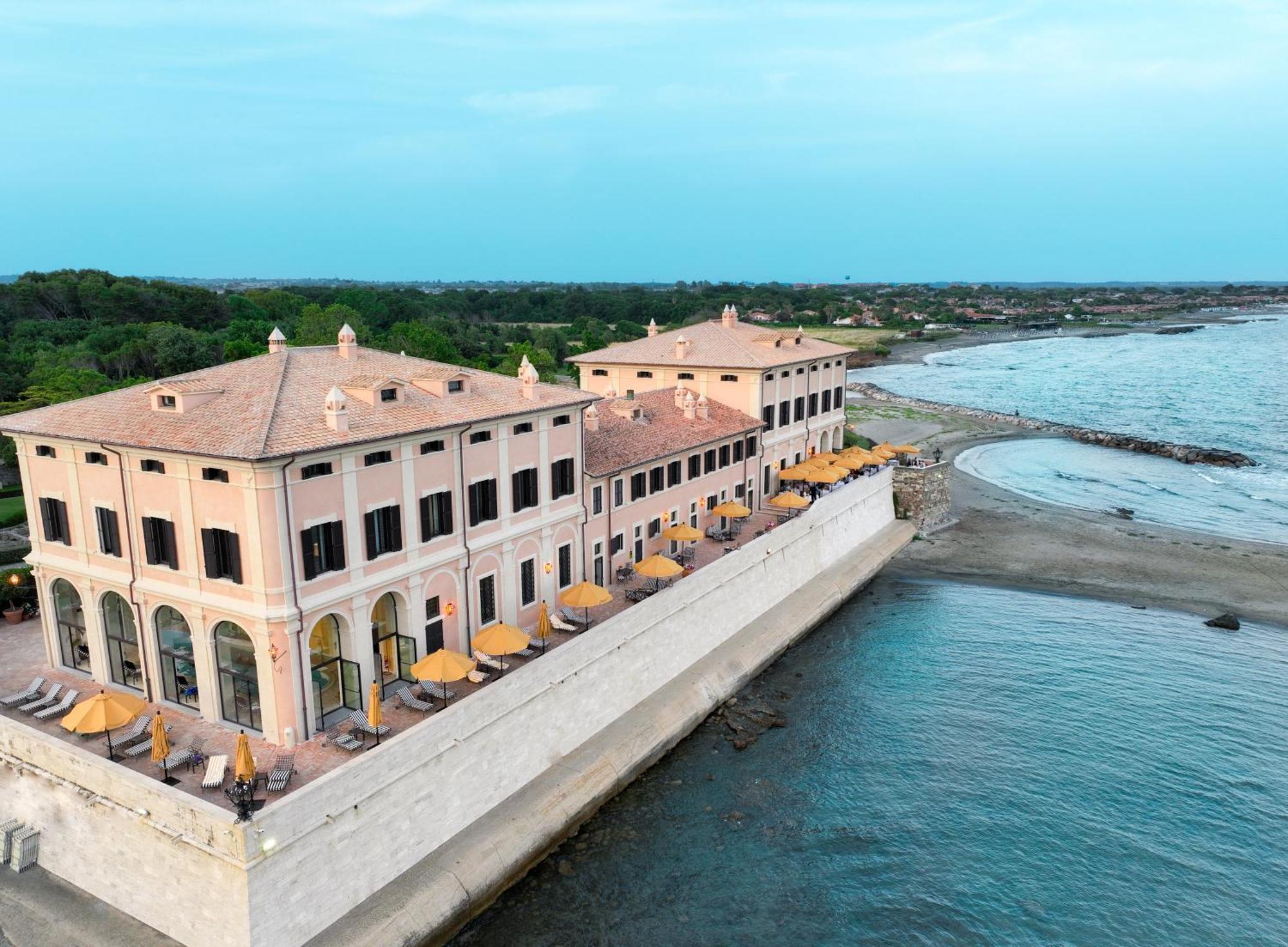 La Posta Vecchia Hotel Ladispoli Extérieur photo